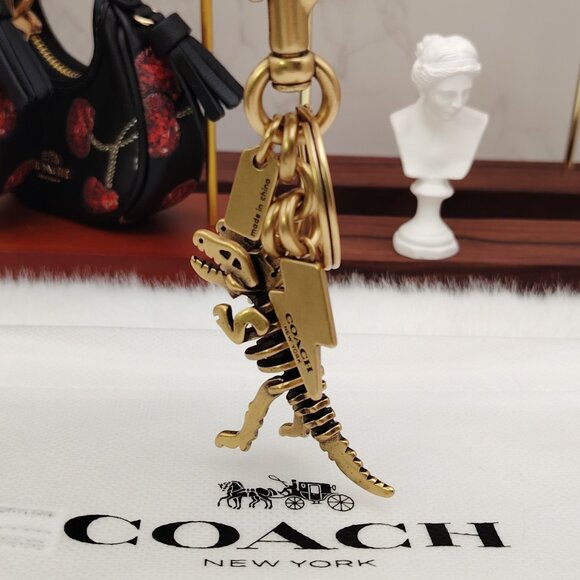 Coach rexy bag charm - Picture 6 of 7